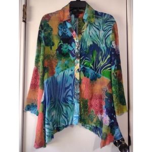 Colorful pleated top